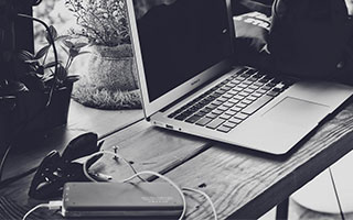 开云APP-以足球之名，“点燃”星城